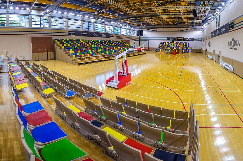 Глория Спортс Арена