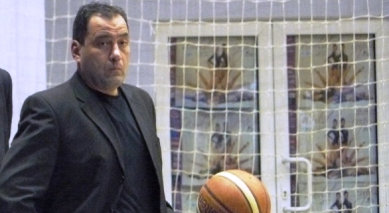 Треньорът извел за последно Спартак до медалите навършва 67 години днес