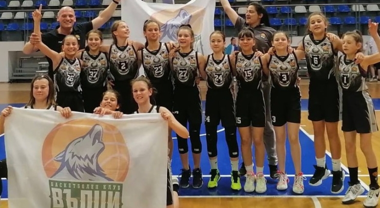 Вълци Разград – Рилски спортист е финалът при момичетата U12