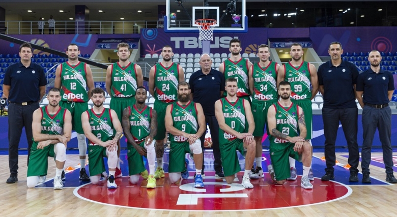 България на 20-о място в крайното класиране на Евробаскет 2022
