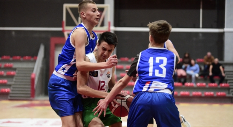 Националните отбори U14 с категорични победи срещу Косово