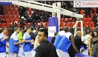 Израелски баскетболисти атакувани в Анкара, мачът - провален