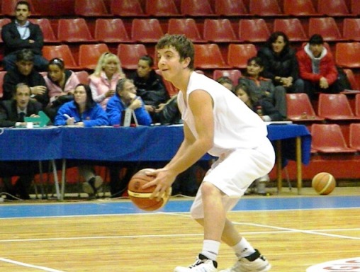 Победа и две загуби за кадетите