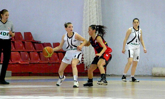 Славия стигна финала на първенството за девойки (18)