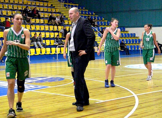 Стефан Михайлов ще води женския Левски