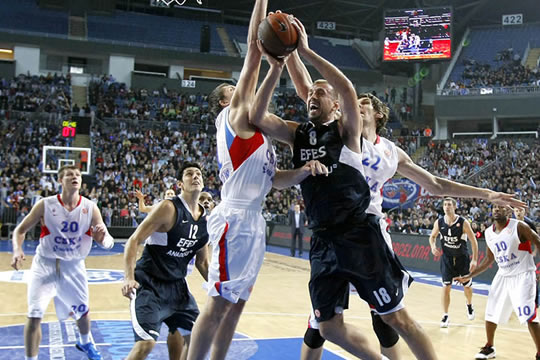 ЦСКА падна и от Ефес Пилзен