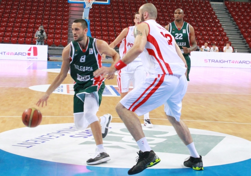 Филип Виденов: Кланяме се на американците, а българите умират от глад