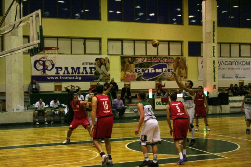 Наско Радев: Чувствам се все по-добре на терена