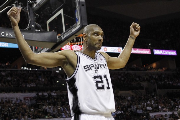 Тим Дънкан изведе Сан Антонио до успех над Маями