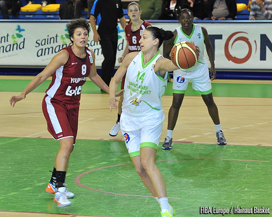 Перостийска и Васербург громят в първенството