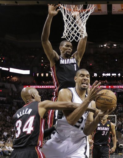 Маями отново изравни във финала на НБА (видео)