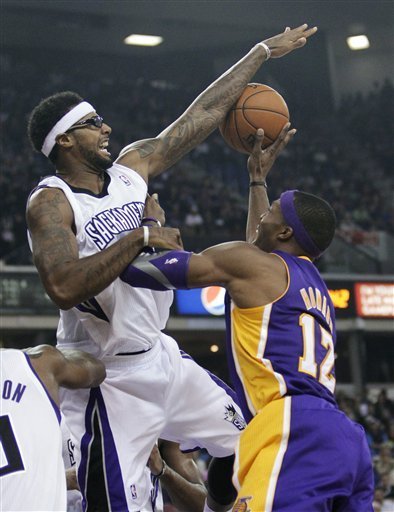 Сакраменто спря Лос Анджелис Лейкърс (видео)