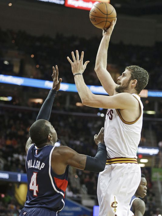 Атланта смачка Кливланд като гост (видео)