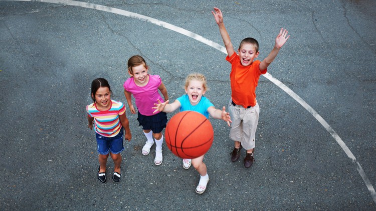 Спортът е здраве, спортът е за децата – но невинаги и не на всяка цена