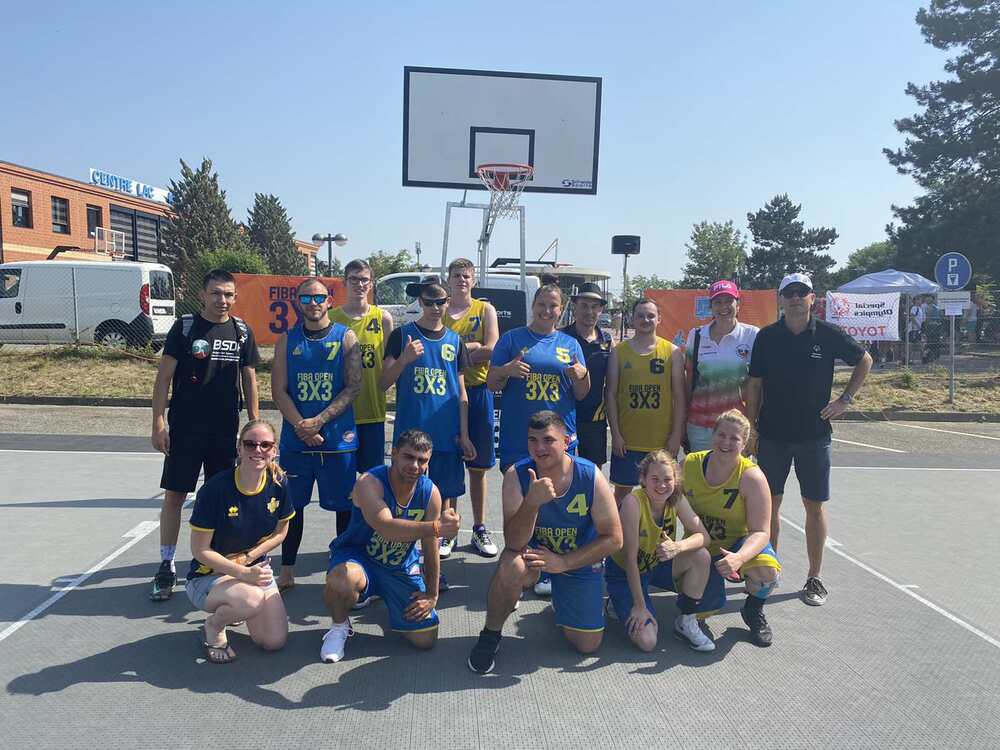 Добро представяне на отбора на Спешъл Олимпикс на България по баскетбол 3х3 в Швейцария