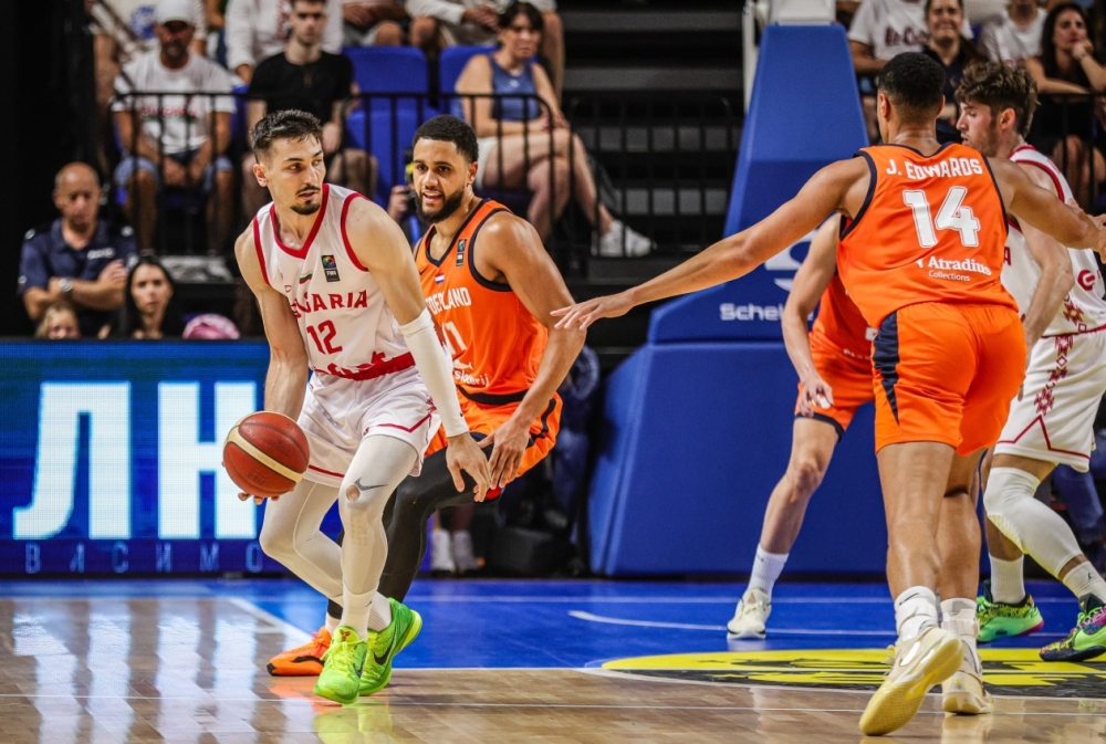 Националите не намериха аргументи и срещу Нидерландия