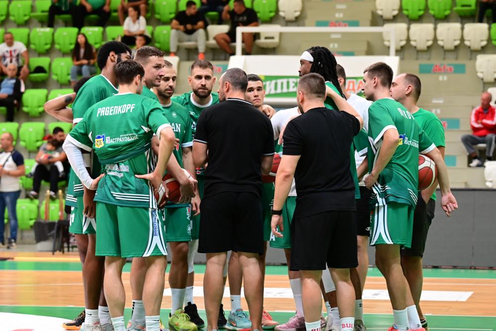 Балкан без загуба от два месеца