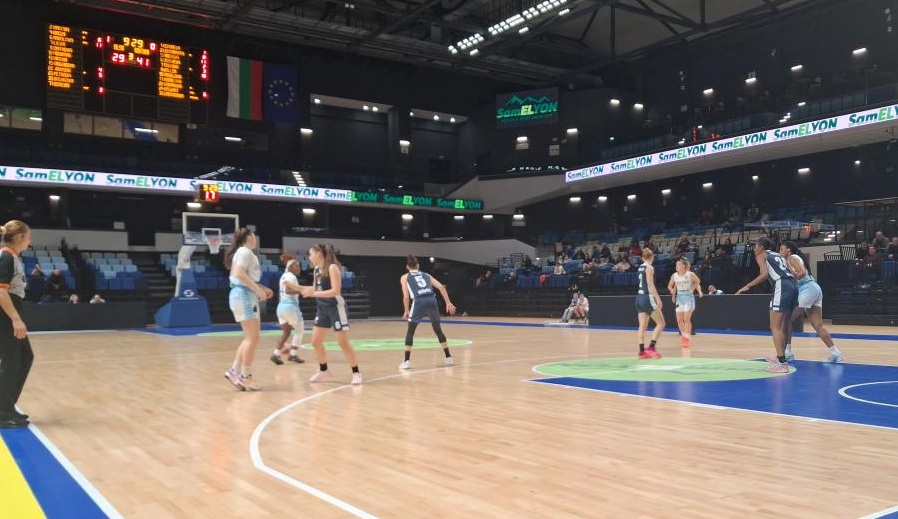 Продължение спаси Монтана в А група жени